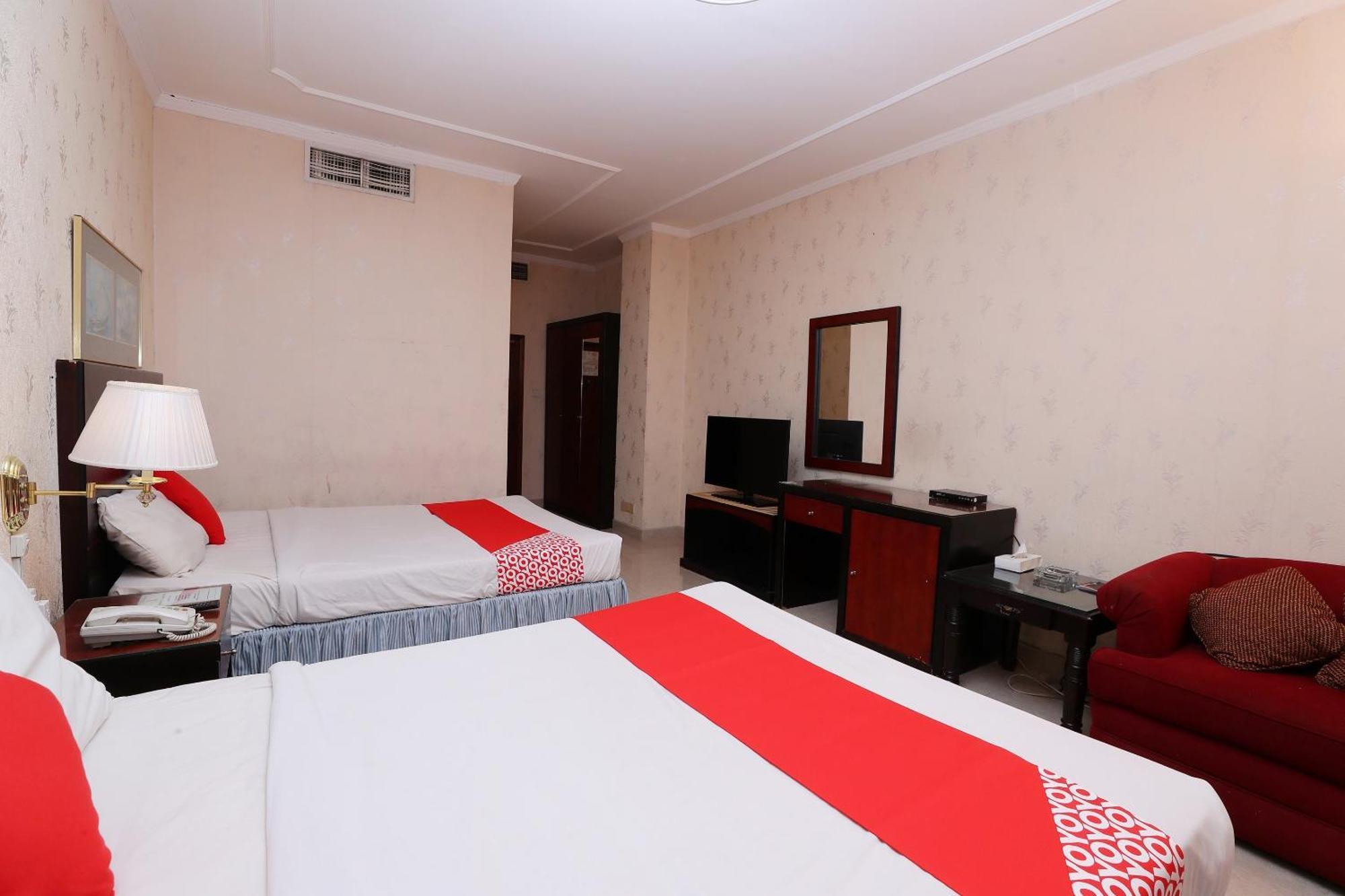 Oyo 112 Semiramis Hotel Манама Экстерьер фото