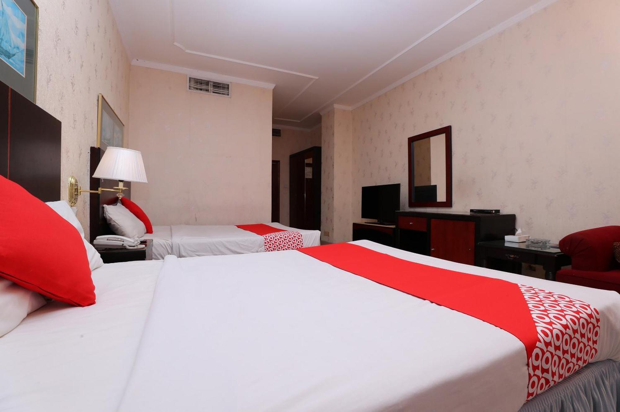 Oyo 112 Semiramis Hotel Манама Экстерьер фото